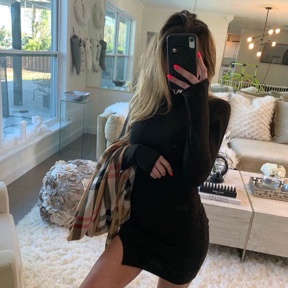 Taylor Dress - Picture 5 of 8